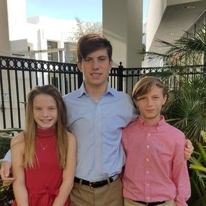 Meet your Posher, Tom